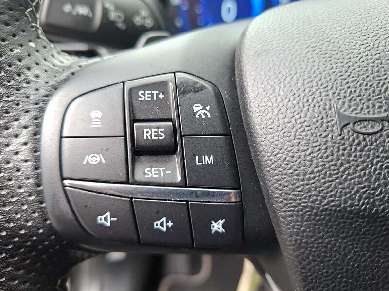 Ford Puma Vignale Autom AHK Leder B&O RFK