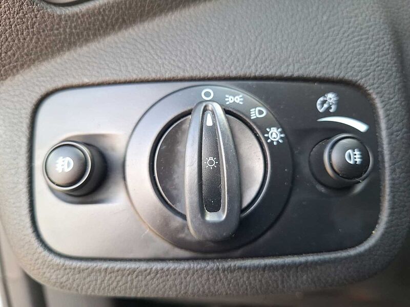 Ford C-MAX SPORT 1.5 RFK WiPa AHK