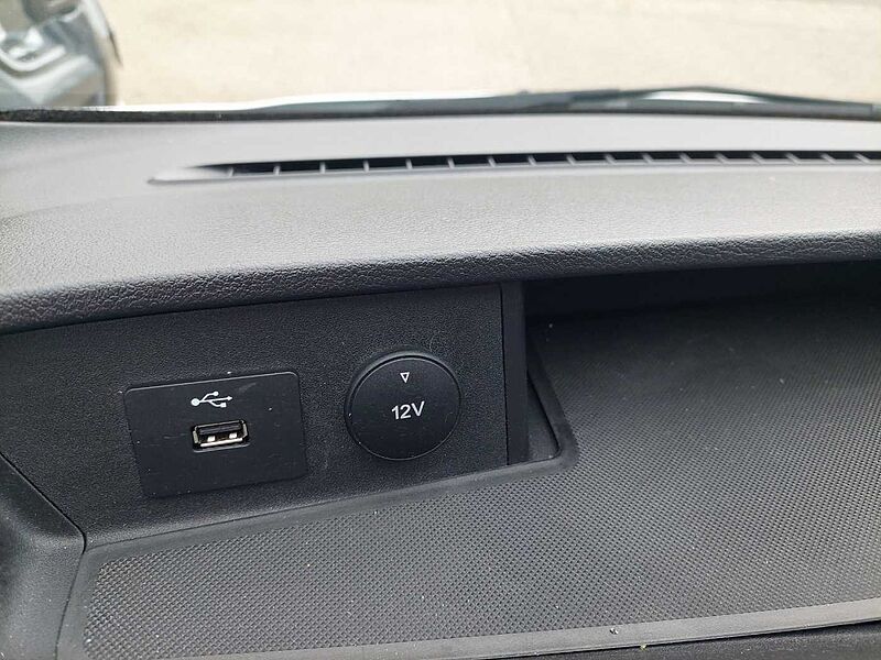 Ford Custom Kombi 2.0 TDCI Mild Hybrid L1H2 9-Sitzer