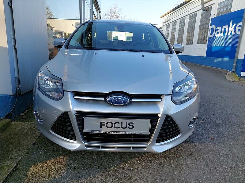 Ford Focus Titanium AHK 134KW 1.Hand