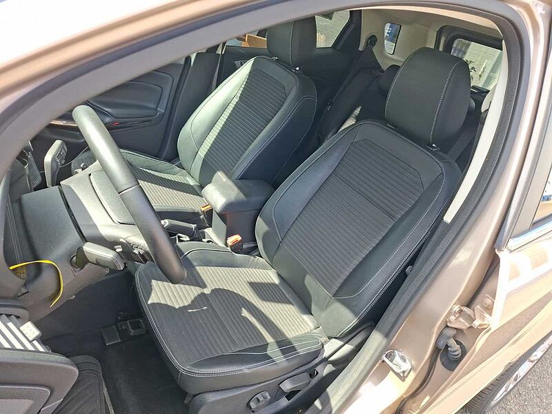 Ford EcoSport Titanium Automatic 17 TKM