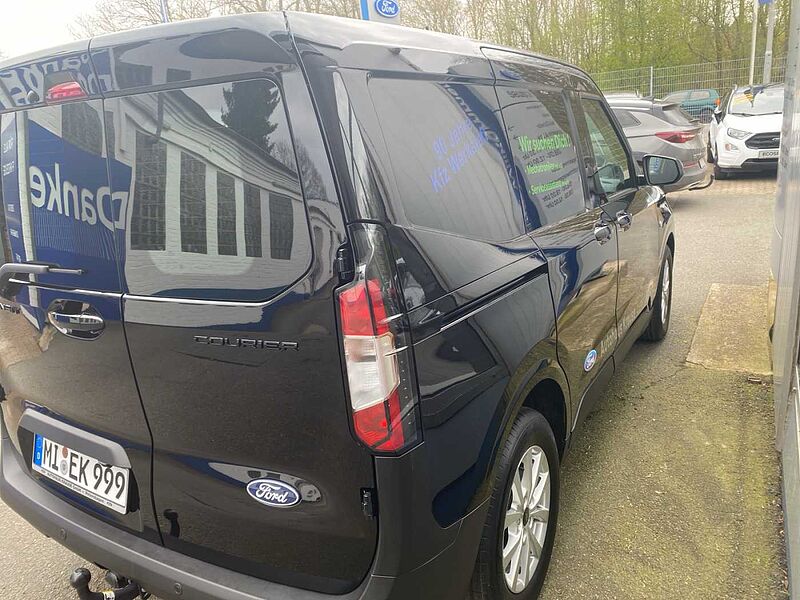 Ford Transit Courier Limited Automatic AHK