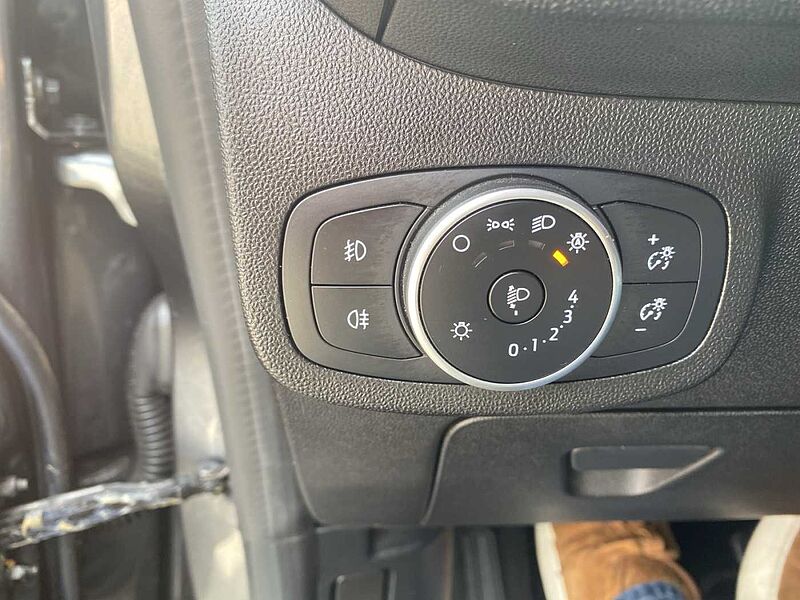 Ford Fiesta Titanium RF-Cam.