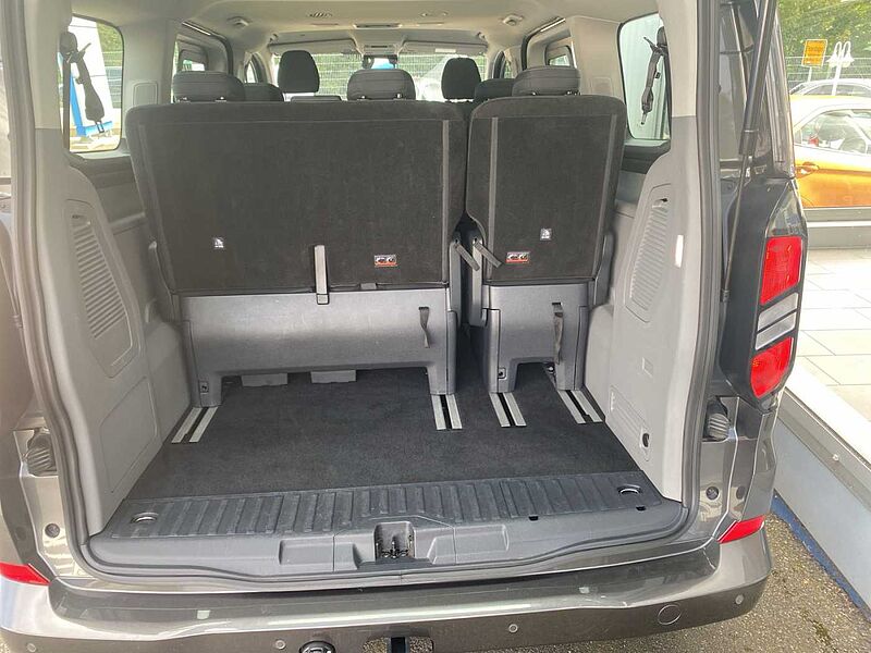 Ford Custom 320 L1 Titanium AHK 2.5 to.