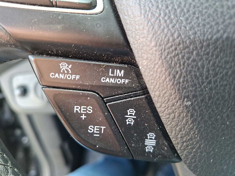 Ford Kuga Titanium AHK Navi WiPa