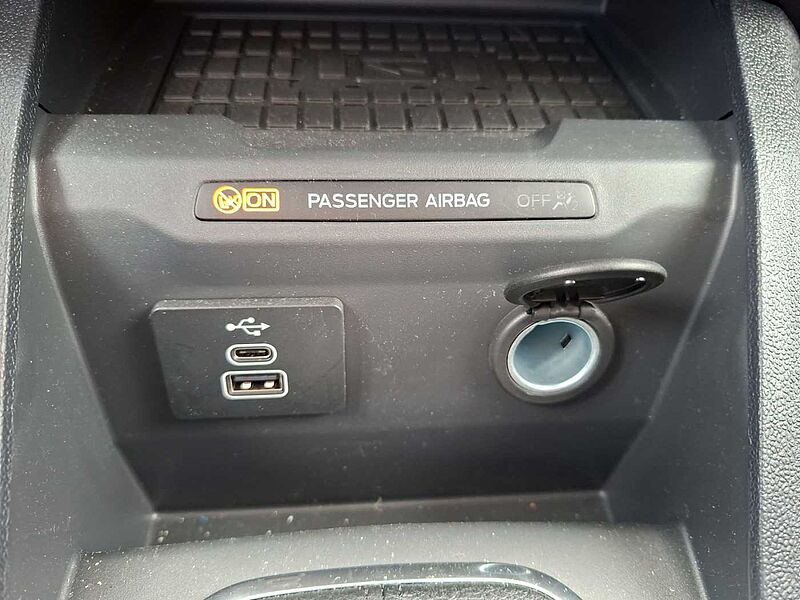Ford Tourneo Courier Active Navi