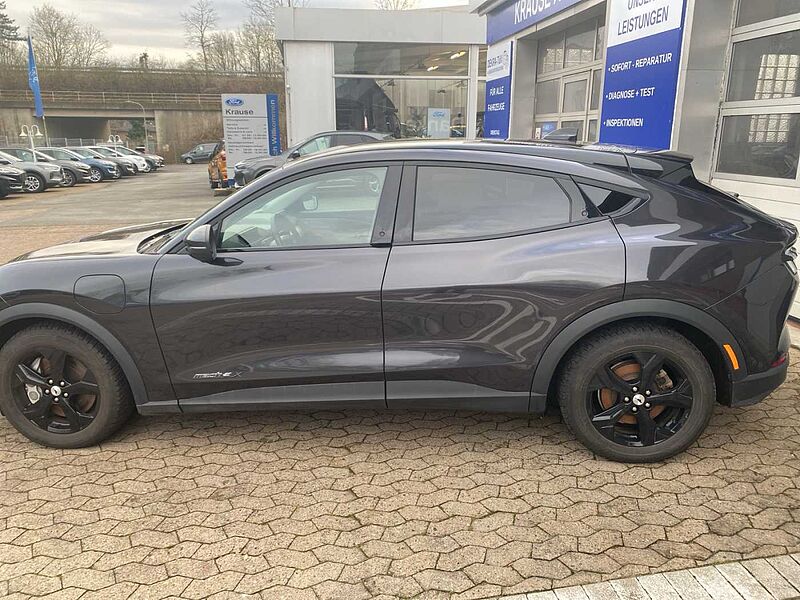 Ford Mustang MACH-E Extended Range Pano Technopak.