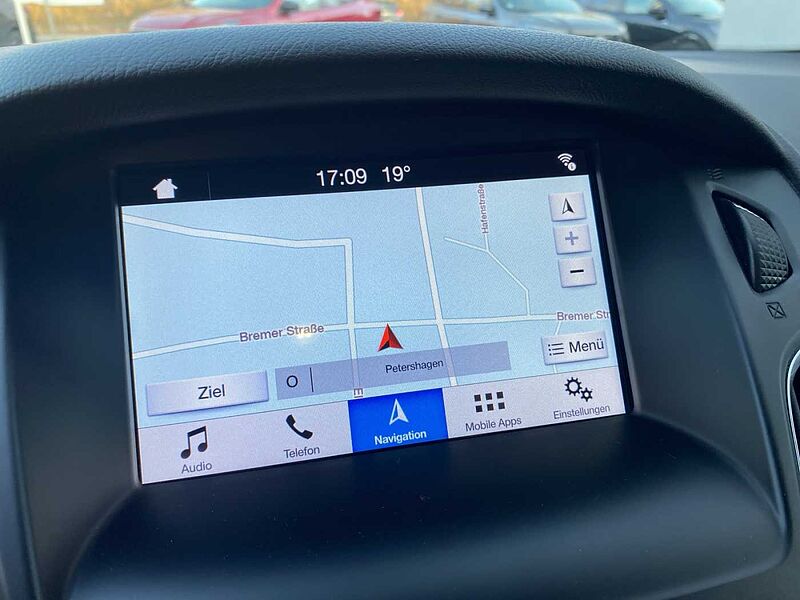 Ford Focus Titanium Automatic Neuer Motor