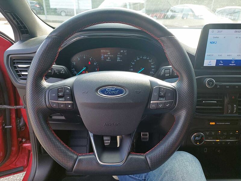 Ford Focus Turnier ST-LINE LED Navi 110kw AHK