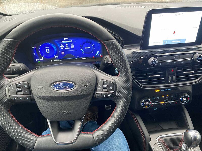 Ford Kuga ST Line X B&O Navi