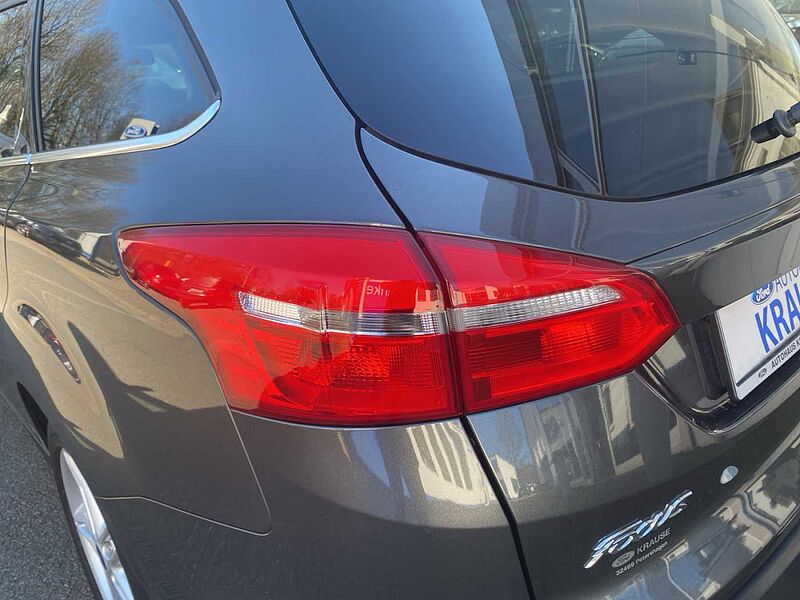 Ford Focus Titanium Navi AHK 70TKM