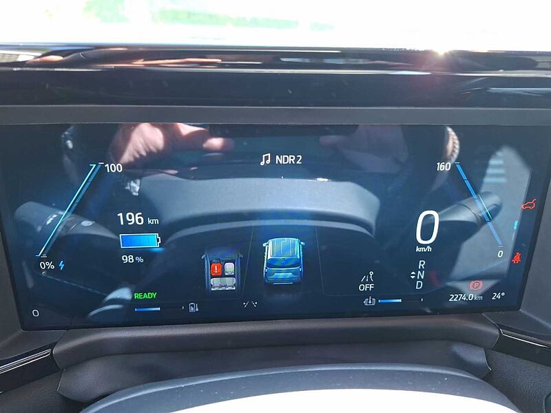 Ford Tourneo Courier Active Elektro 2 TKM