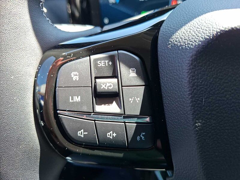 Ford Tourneo Courier Active Elektro 2 TKM