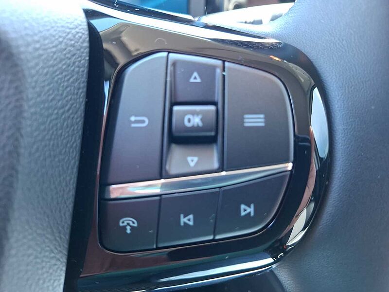 Ford Tourneo Courier Active Elektro 2 TKM