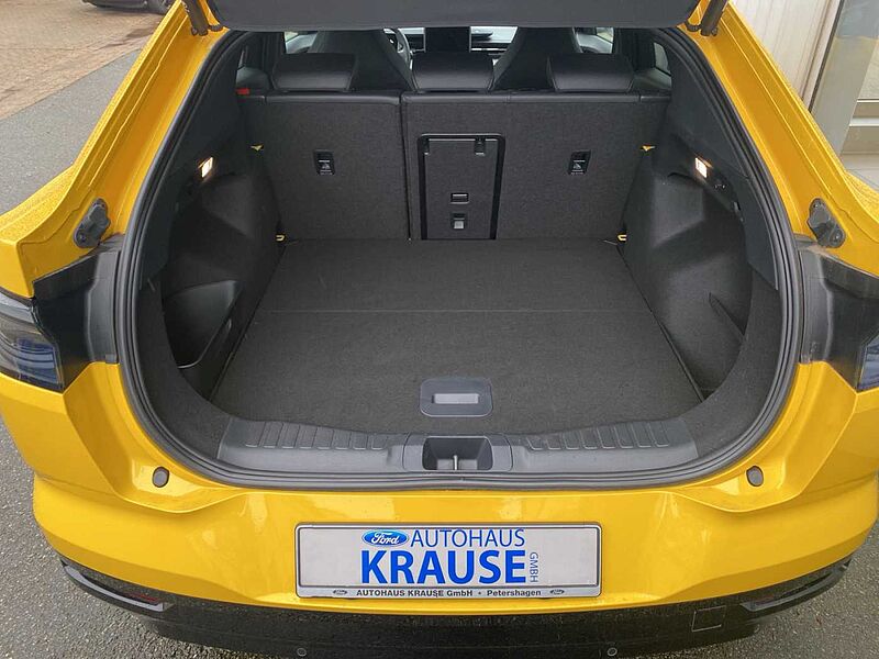 Ford Capri Premium AHK Assistenzpaket