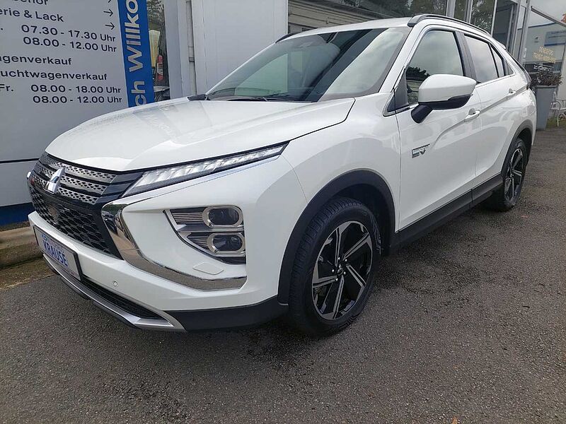 Mitsubishi Eclipse Cross Plug-in Hybrid Plus AHK 1. Hand