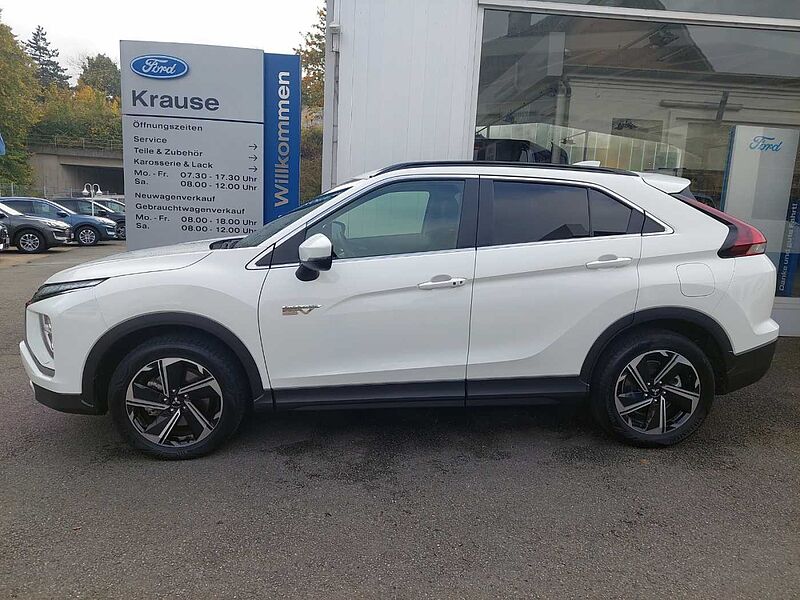 Mitsubishi Eclipse Cross Plug-in Hybrid Plus AHK 1. Hand
