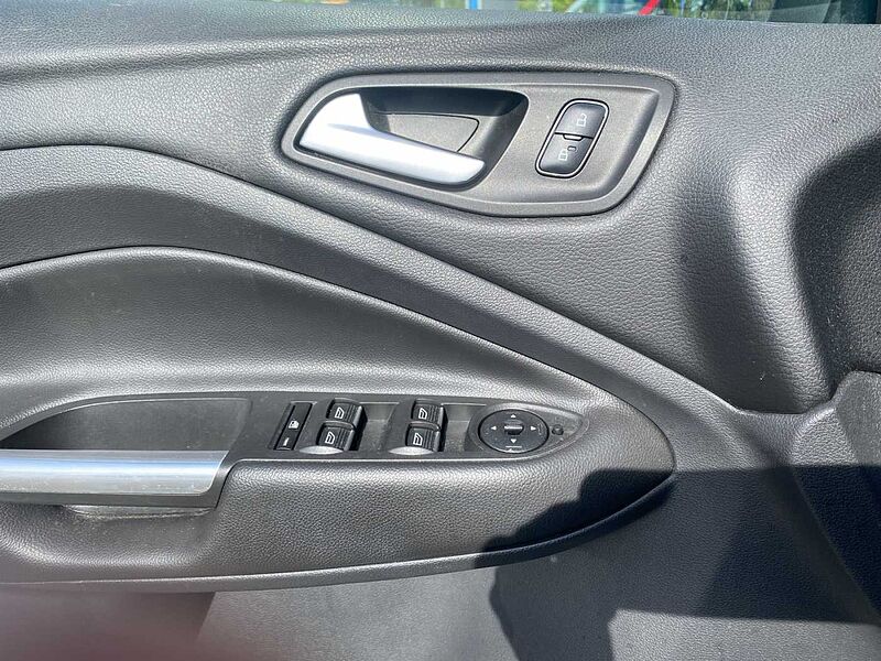 Ford Kuga 1.5 Titanium Navi/Key Free /Sync3 58 TKM
