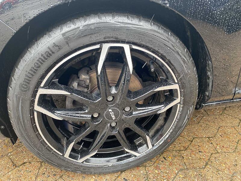 Ford Fiesta Cool&Connect  Navi Wipa