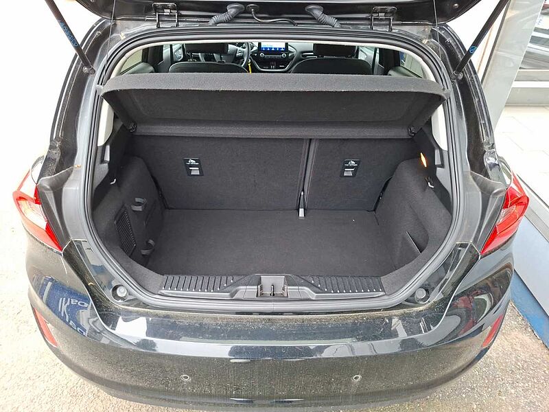 Ford Fiesta Cool&Connect  Navi Wipa