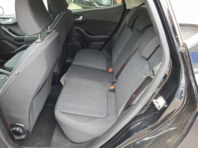 Ford Fiesta Cool&Connect  Navi Wipa