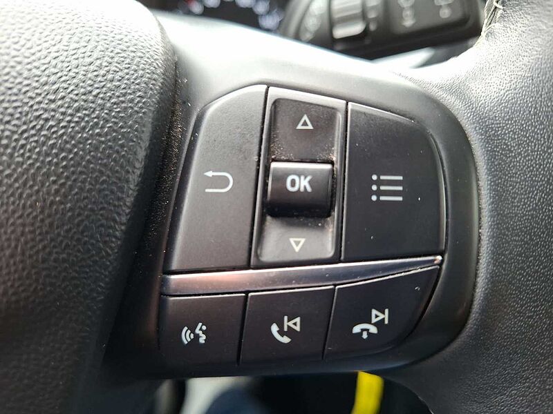 Ford Fiesta Cool&Connect  Navi Wipa