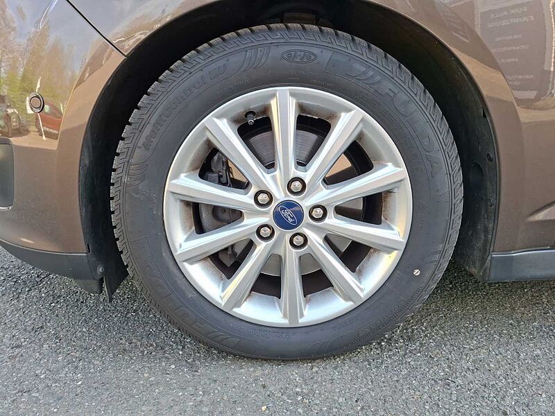 Ford Grand C-Max Titanium Navi WiPa 7 Sitze