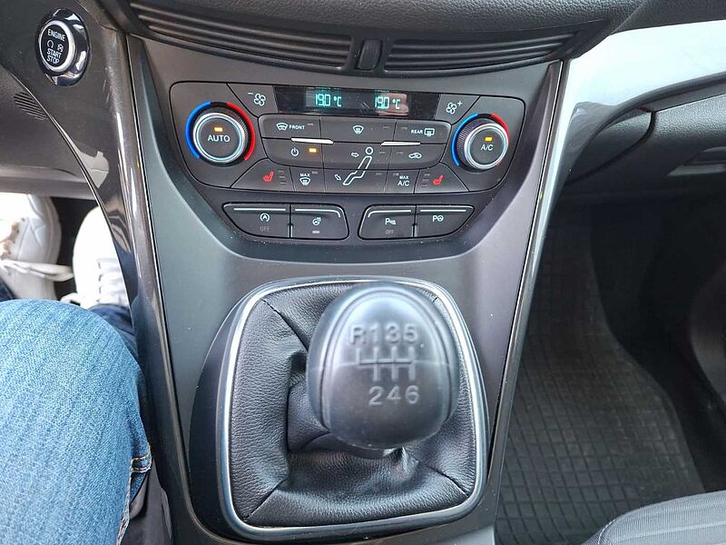 Ford Grand C-Max Titanium Navi WiPa 7 Sitze